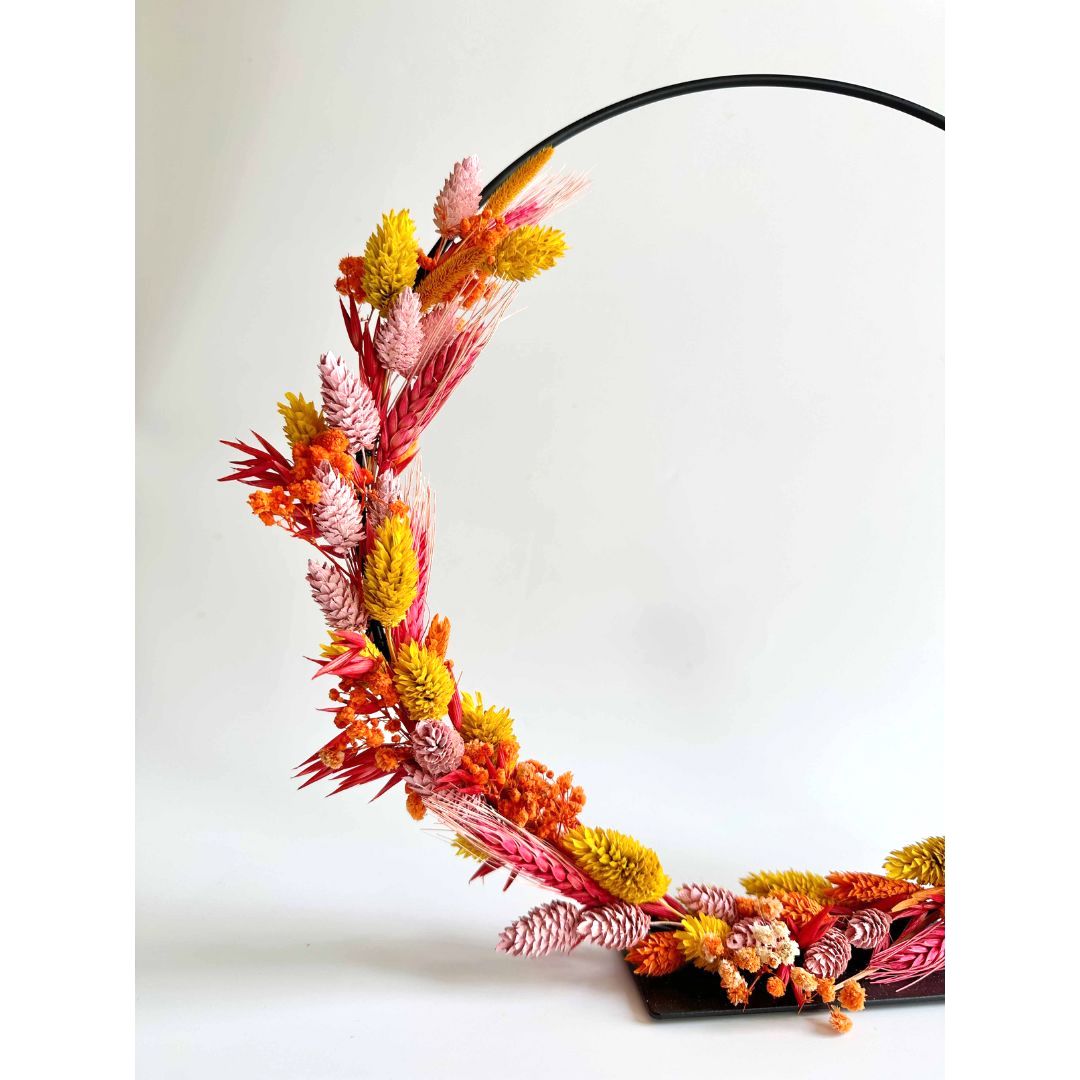Handmade – Staande ring met droogbloemen roze/geel/oranje - Afbeelding 3